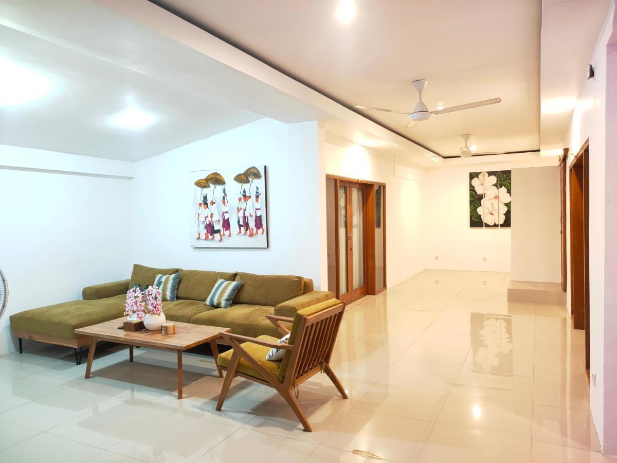 Villa Majegau 1 By Deasha Seminyak Esterno foto